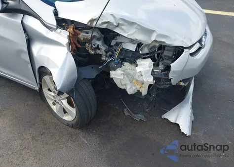 2012 Hyundai Elantra Gls (Ulsan Plant) из США, поврежденный, VIN KMHDH4AE7CU237038